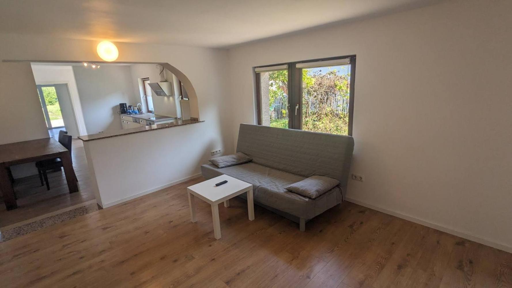Beautiful Airportflats Near
