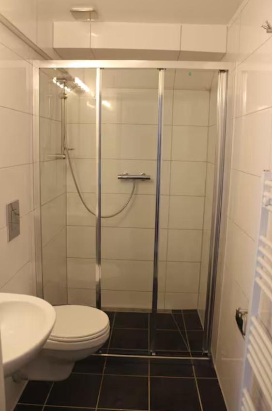 Beautiful Airportflats Near Apartment Cologne