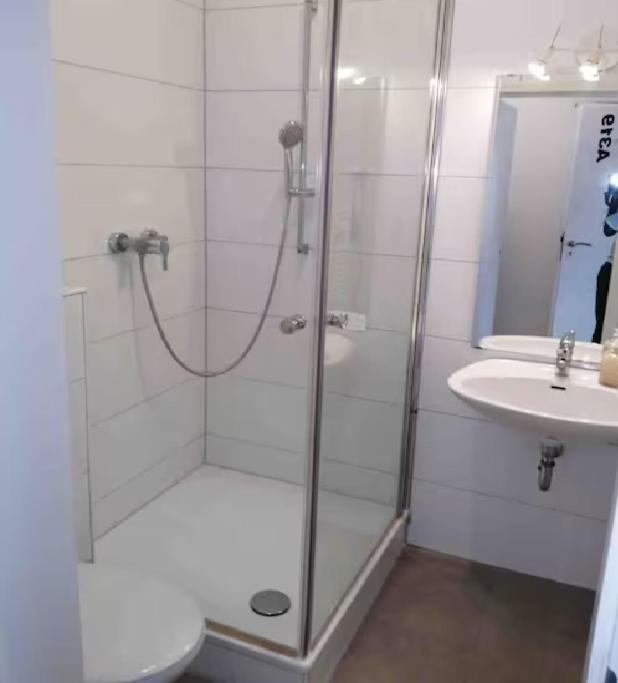 Apartment Beautiful Airportflats Near *